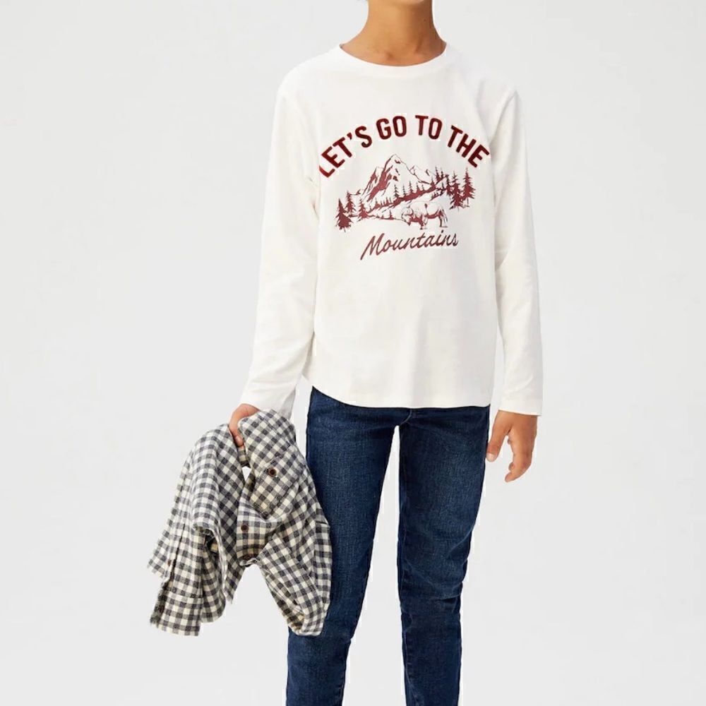Mango boys Velvet message printed long sleeve t-shirt size 9